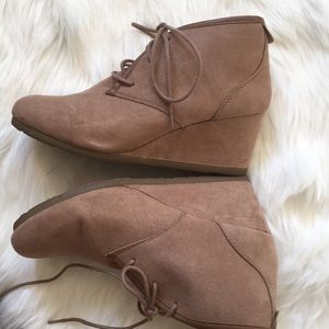 Suede tan wedge heel booties